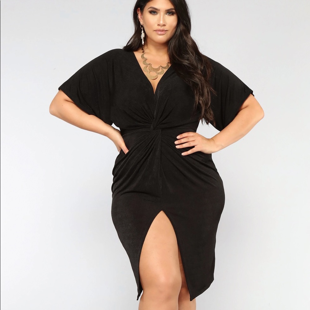 NWOT - XL Full Grown Knot Dress - Black